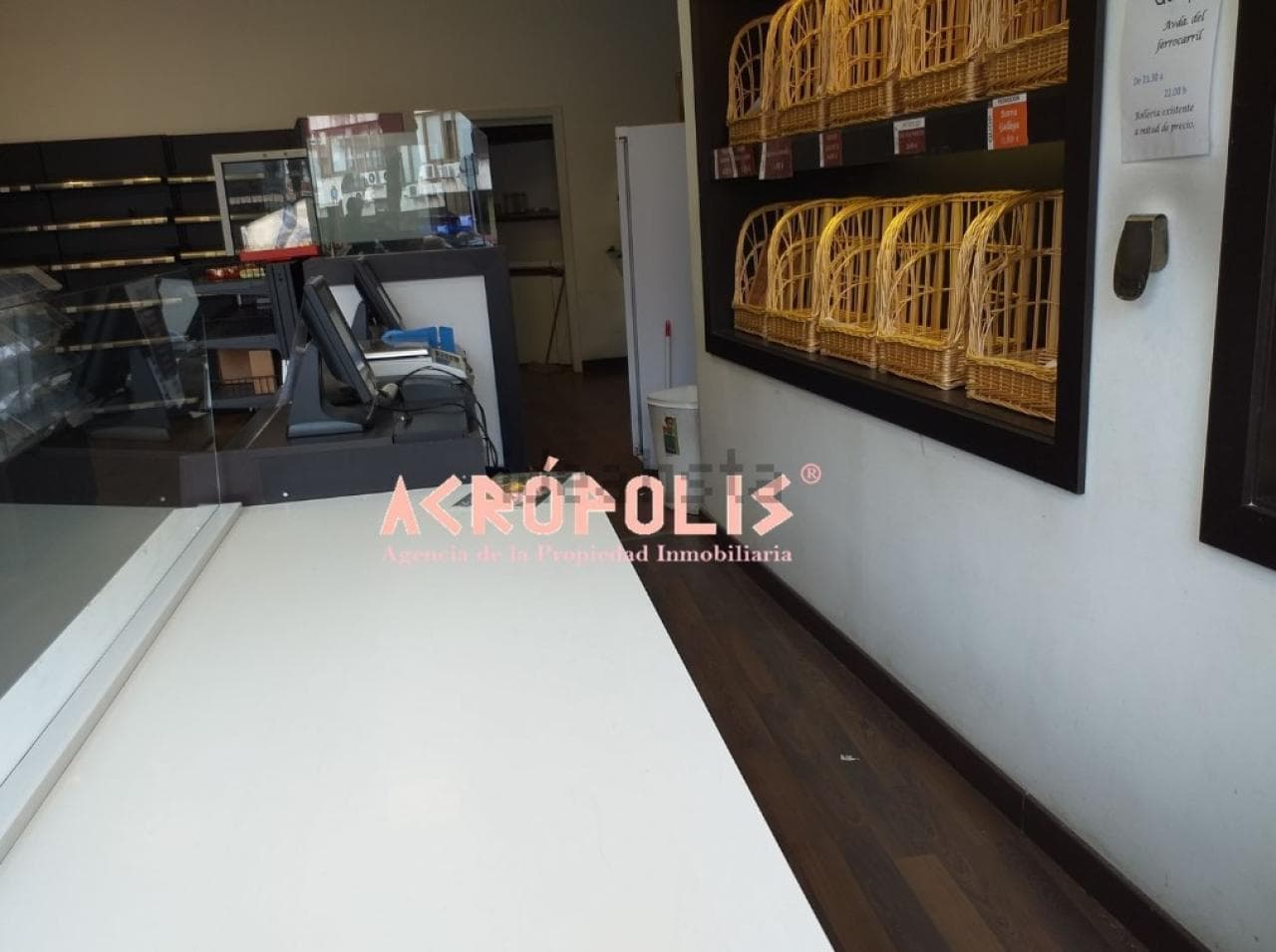 Local en Avenida del Ferrocarril (Basurto) - Image 7