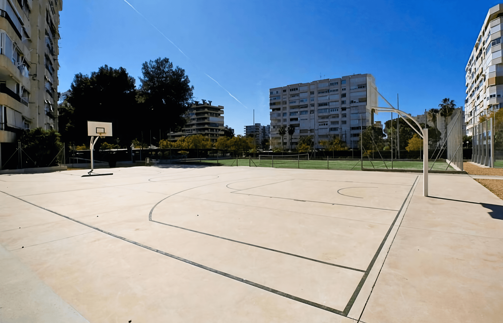 Piso en Avenida Santander (San Juan Playa) - Image 17