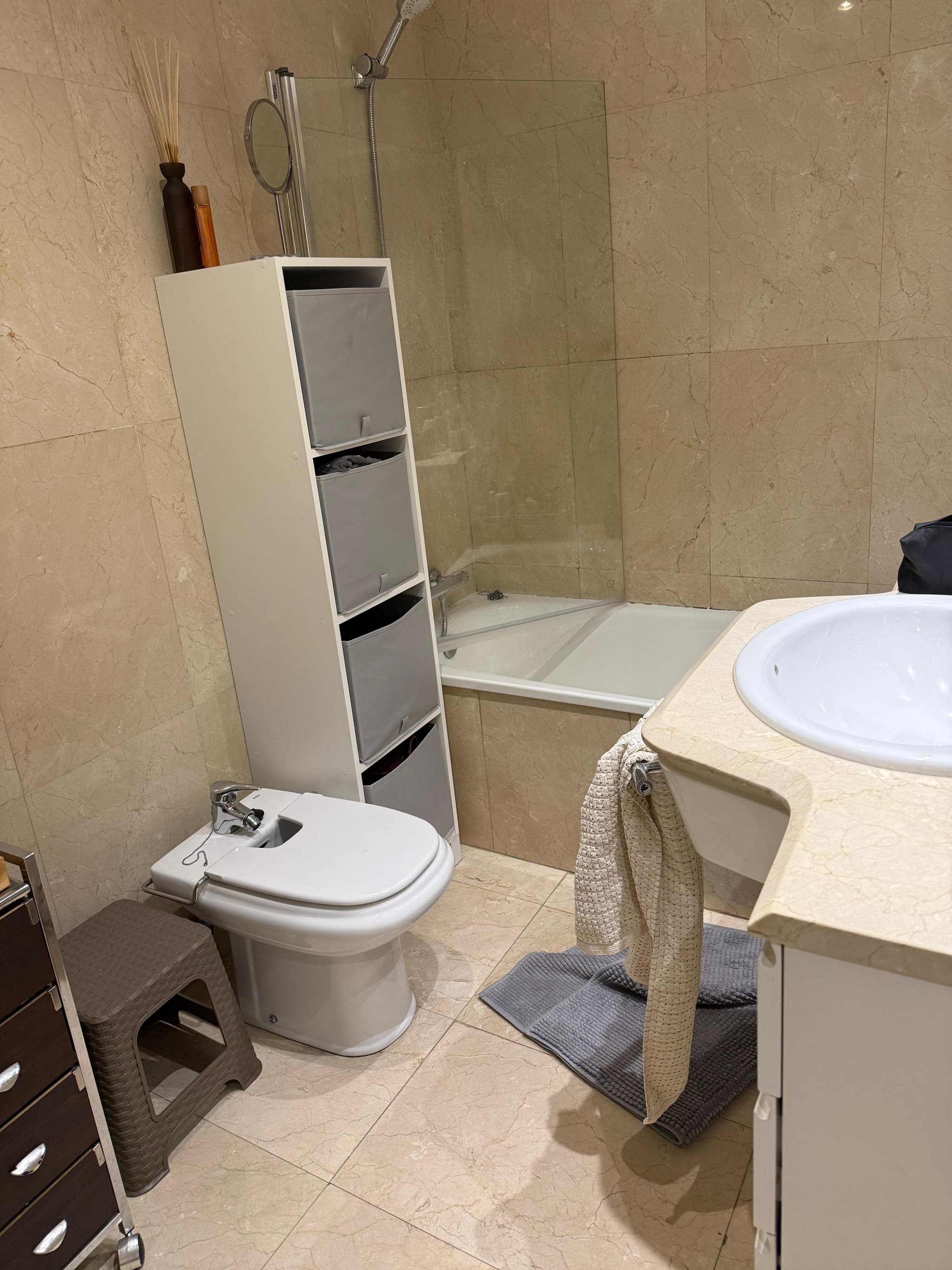 Piso Acogedor en Plaza de Santa María - Image 3