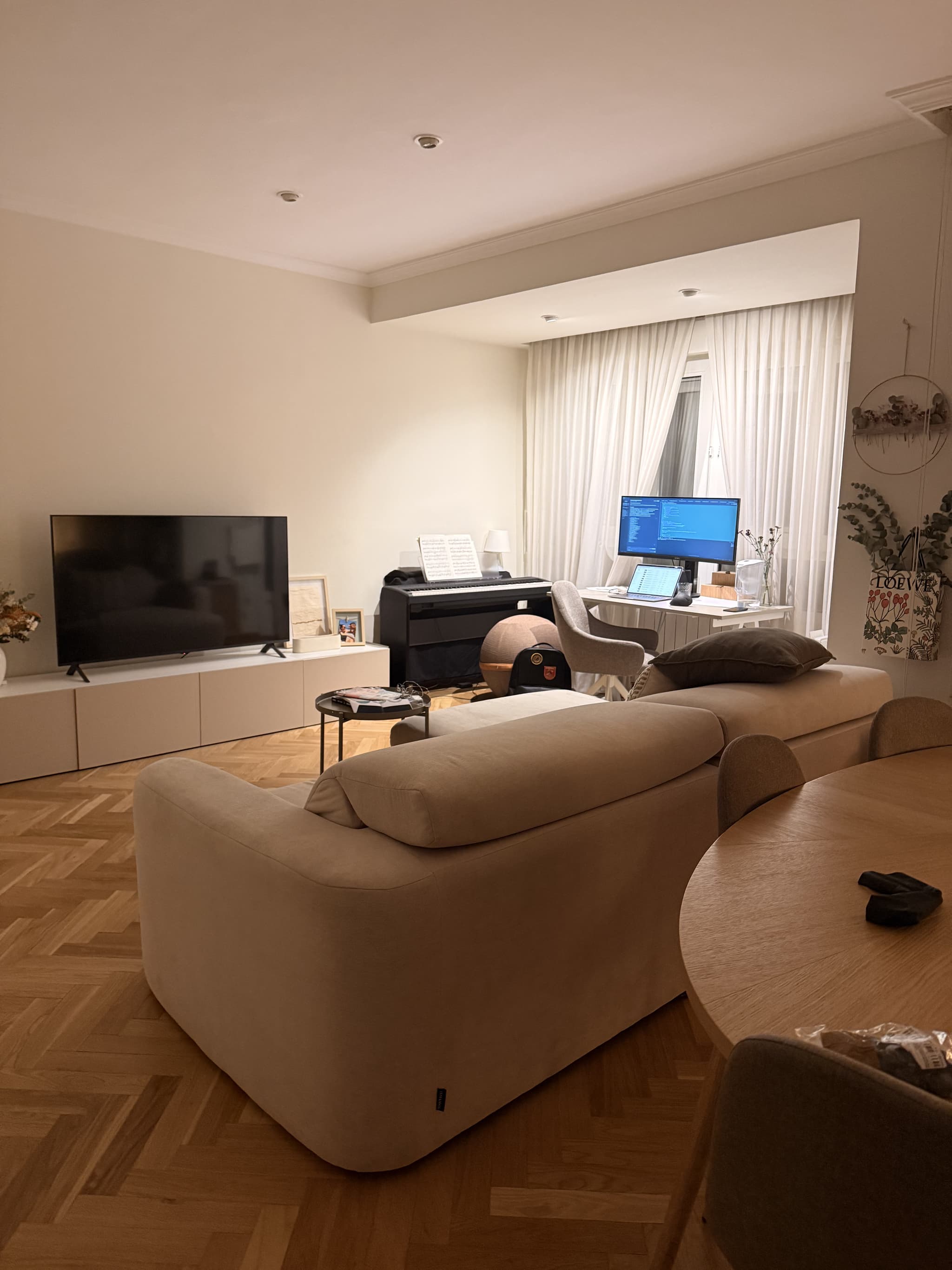 Piso Acogedor en Plaza de Santa María - Image 4