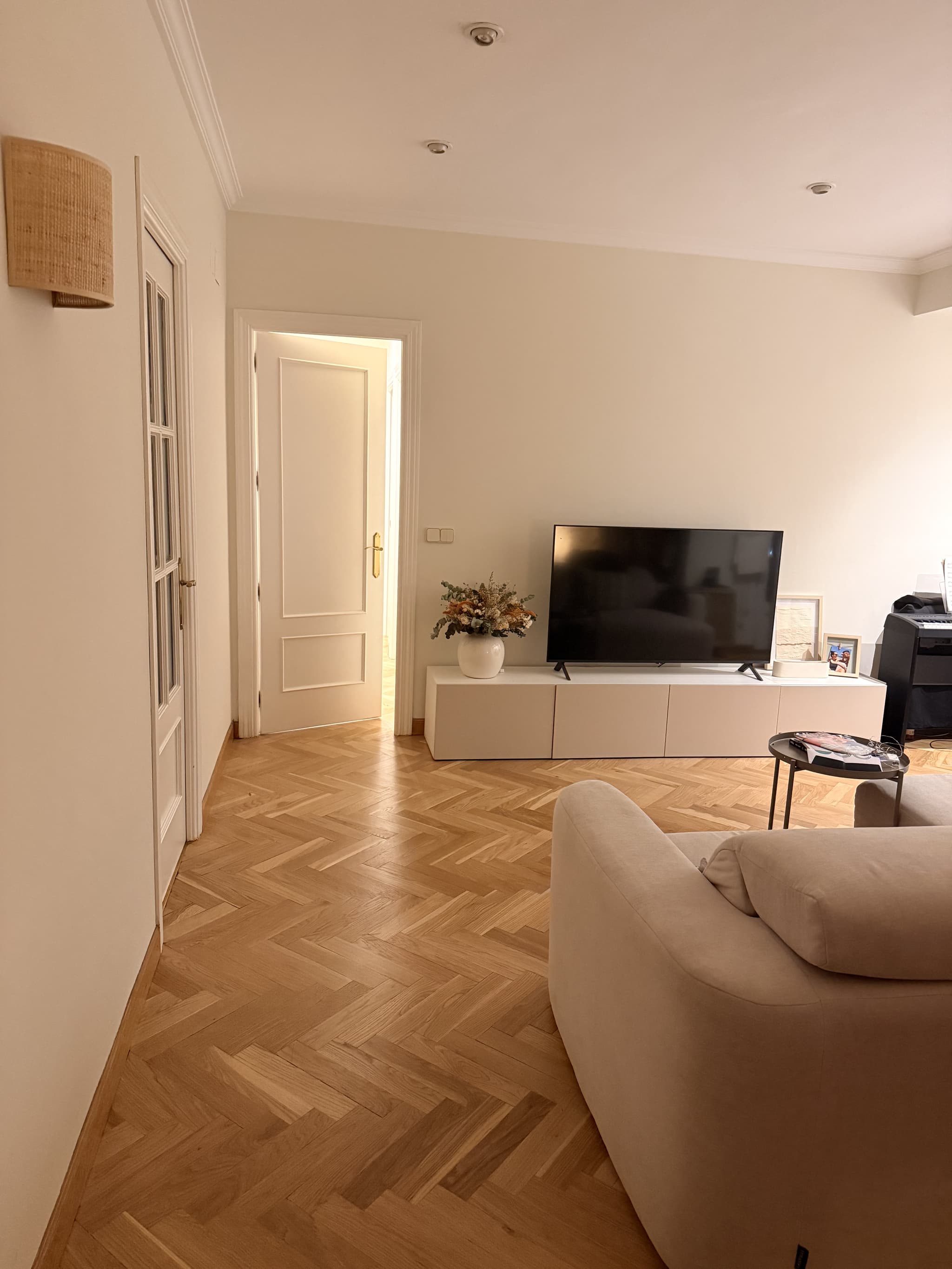 Piso Acogedor en Plaza de Santa María - Image 5