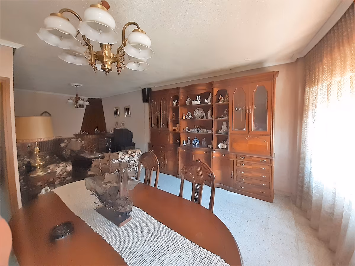 Piso en Plaza de Santa María 1 - Image 3