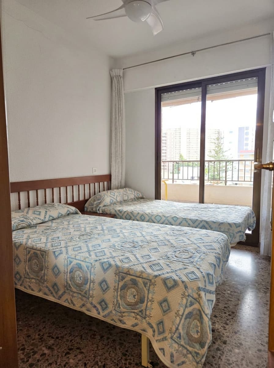 Piso en Avenida Santander (San Juan Playa) - Image 5