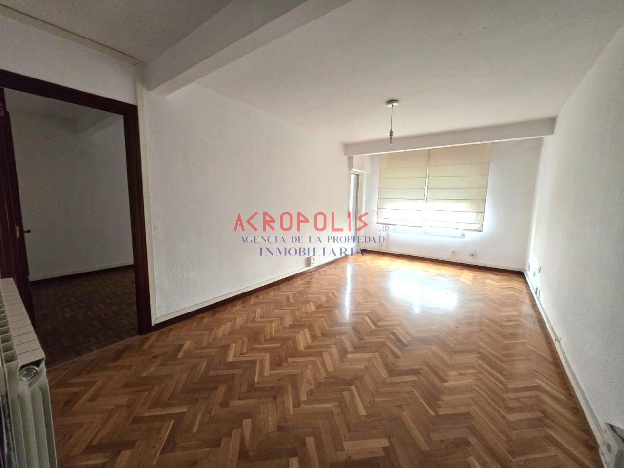 VENTA DE PISO EN ALCALDE MIGUEL CASTAÑO, LEON