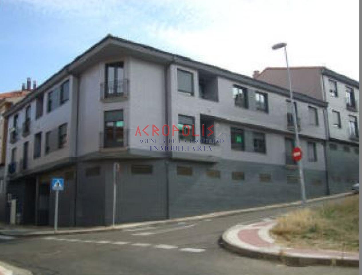 VENTA DE NAVE EN VILLANUEVA DEL CARNERO, LEON