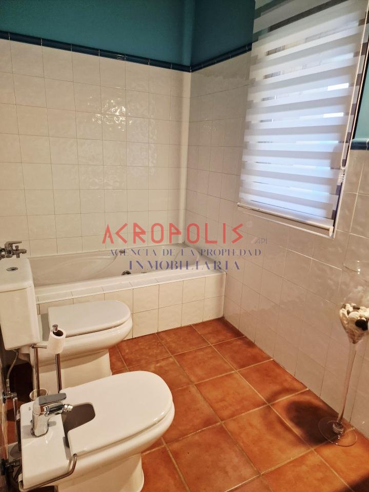 VENTA DE CHALET EN VILLAQUILAMBRE, LEON