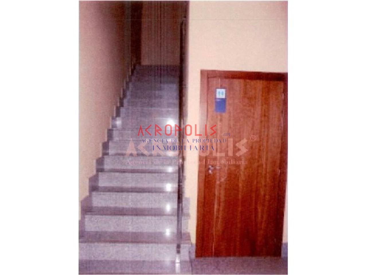 VENTA DE NAVE EN VALLE DE FORNELA