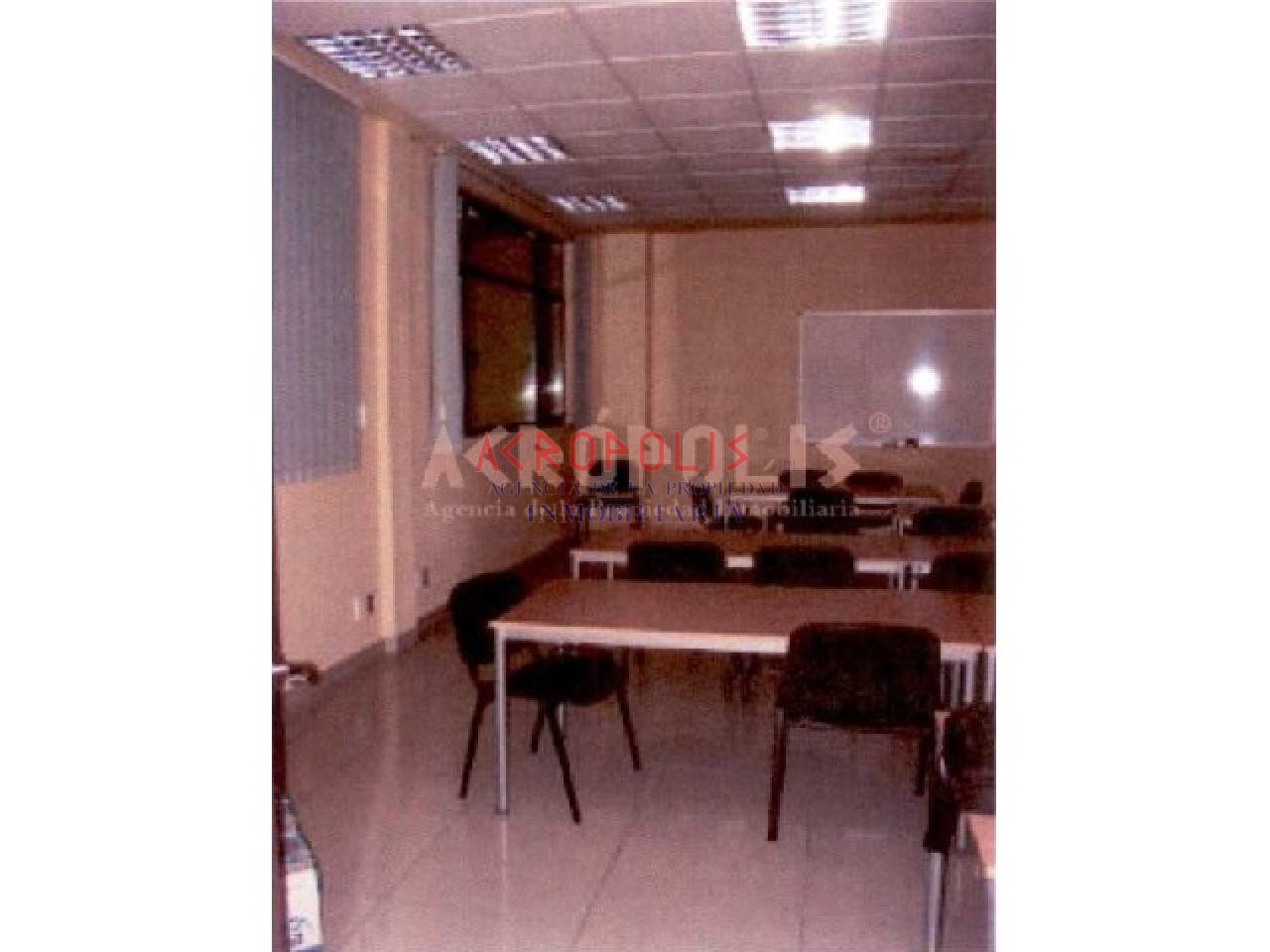 VENTA DE NAVE EN VALLE DE FORNELA