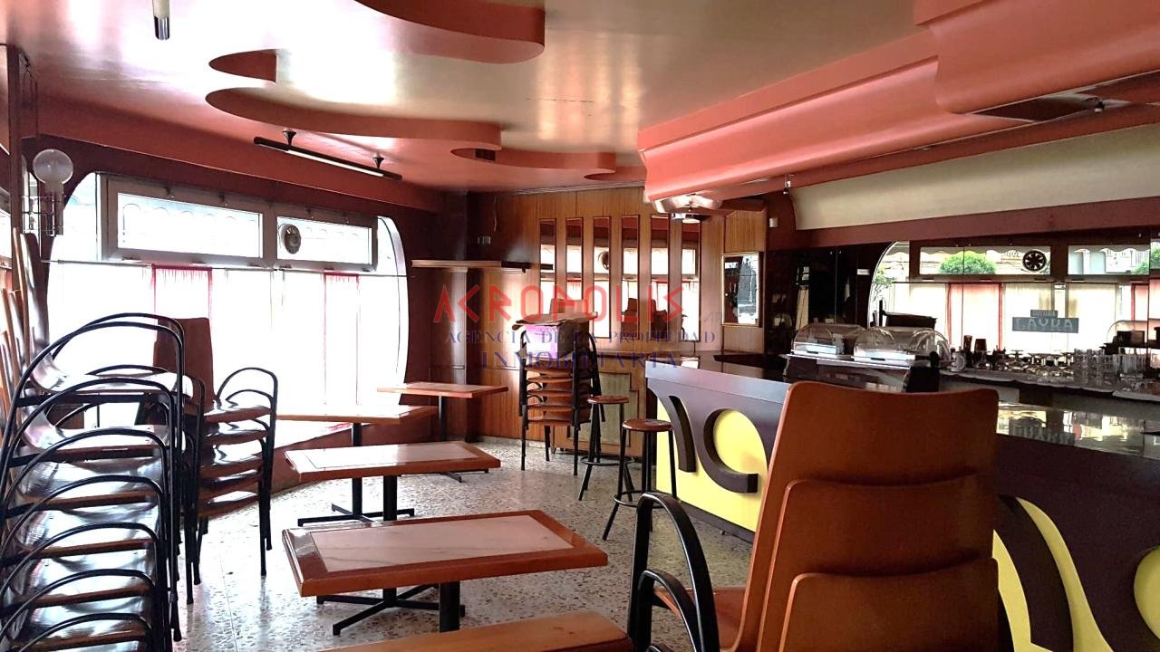 Local en Calle Señor de Bembibre 1 (Chantría)