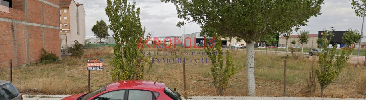 VENTA DE TERRENO URBANO EN BENAVENTE, ZAMORA